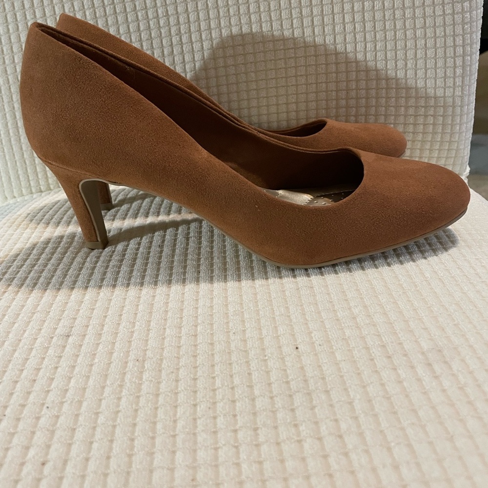 THE FLEXX Brown Women's Heels